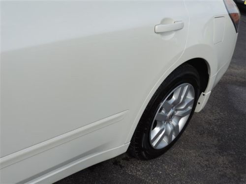 2.5 2.5L Front Wheel Drive Power Steering 4-Wheel Disc Brakes Wheel Covers A/C, image 7