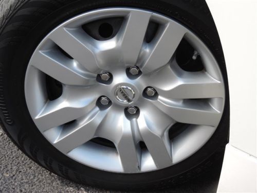 2.5 2.5L Front Wheel Drive Power Steering 4-Wheel Disc Brakes Wheel Covers A/C, image 9