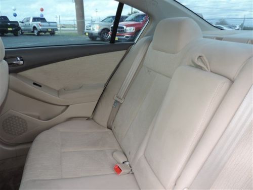 2.5 2.5L Front Wheel Drive Power Steering 4-Wheel Disc Brakes Wheel Covers A/C, image 19