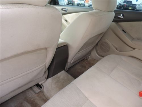 2.5 2.5L Front Wheel Drive Power Steering 4-Wheel Disc Brakes Wheel Covers A/C, image 20