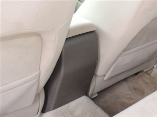 2.5 2.5L Front Wheel Drive Power Steering 4-Wheel Disc Brakes Wheel Covers A/C, image 21