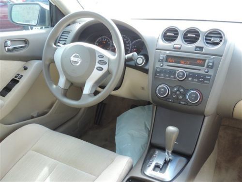 2.5 2.5L Front Wheel Drive Power Steering 4-Wheel Disc Brakes Wheel Covers A/C, image 26