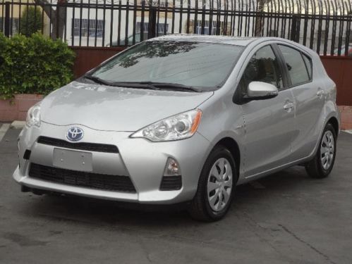 2013 toyota prius c damaged repairable fixer runs! cooling good only 6k miles!!