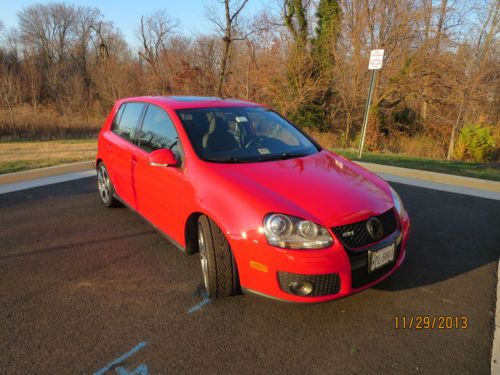 2009 volkswagen gti 4-door hatchback