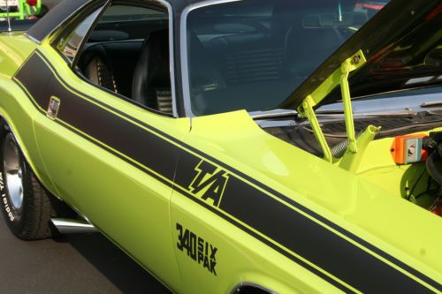 1970 dodge challenger t/a 340 six pack #&#039;s matching