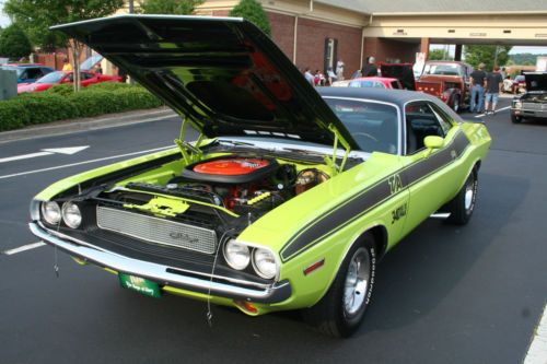 1970 Dodge Challenger T/A 340 Six Pack #'s Matching, image 3