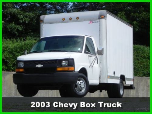 2003 chevrolet express box truck 6.0l vortec gas drw 12&#039; box ac chevy no reserve
