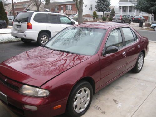 1994 nissan altima gxe sedan 4-door 2.4l - red red red red