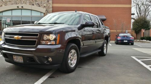 2010 chevrolet avalanche lt crew cab pickup 4-door 5.3l