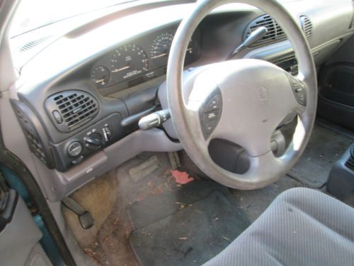 1998 Dodge Grand Caravan Base PA Inspected thru 10/14, image 4