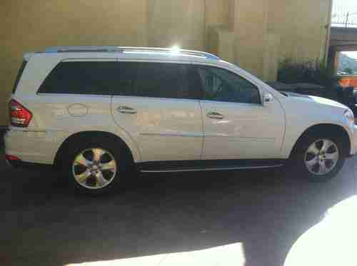 2011 Mercedes-Benz G  GL450 Sport Utility 4.6L Navi 3rd Row Tow Hitch Ent System, image 3