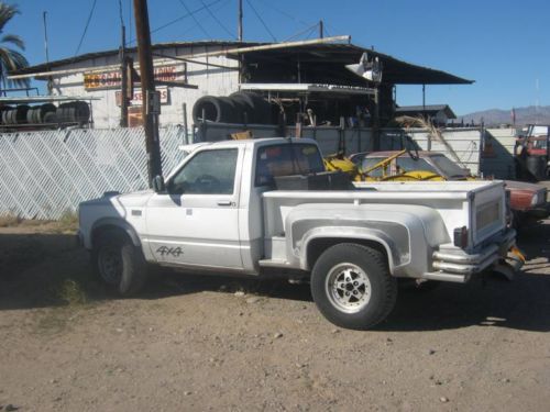 !988 chevy s10 4x4 rock wood conversion step side-[california special edition]