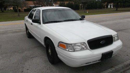 2008 ford crown victoria police interceptor sedan 4-door 4.6l