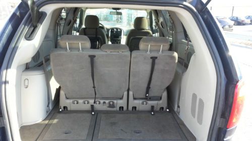 2006 Chrysler Town & Country Touring Wheelchair Handicap Van, US $15,500.00, image 9