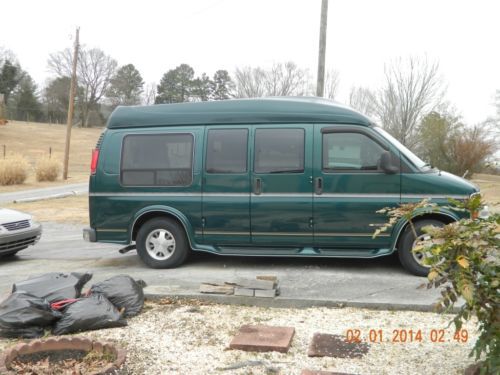 1996 chevrolet express 1500 conversion van very nice &#034;extra low miles&#034;