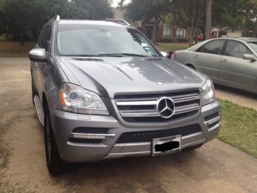 2010 mercedes gl450 with front and rear heated seats