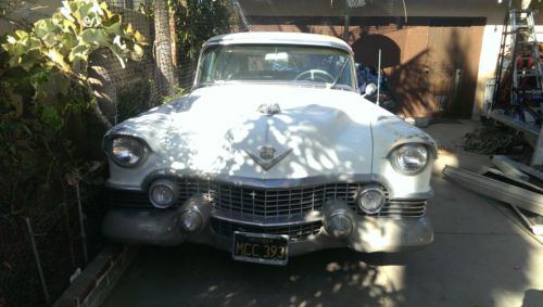 1954 cadillac fleetwood sedan 60 series