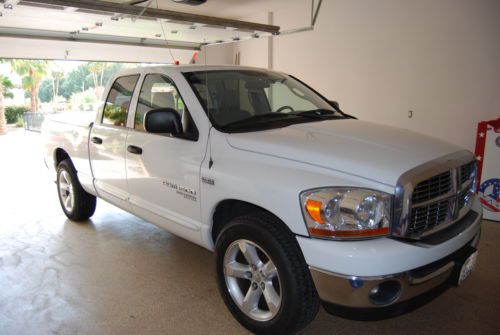 2006 dodge ram 1500 slt extended crew cab pickup 4-door 5.7l