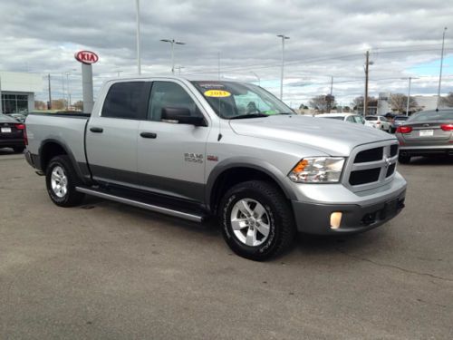 Clean Carfax One-Owner Stability and Traction Control Bench Seat Heated Mirrors, image 3