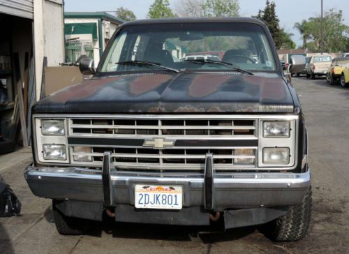 California original, one owner k-5 blazer,97k miles, needs tlc