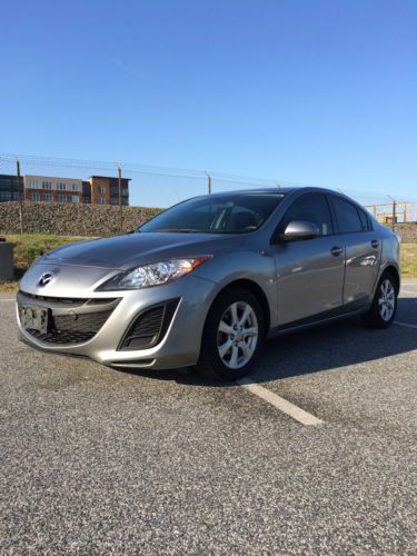 2010 mazda 3 i touring edition, leather, low miles, super clean