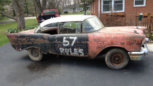 1957 chevy 2 door hardtop sports coupe