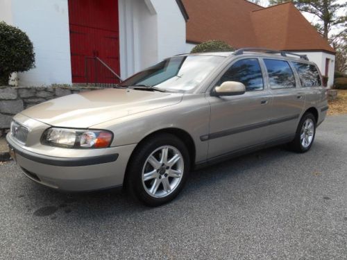 The best! 2002 volvo v70 wagon fsbo 110k all dealer service spotless carfax