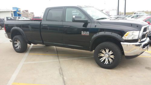 2013 dodge ram 2500 hd 6.7l turbo diesel with 8ft box