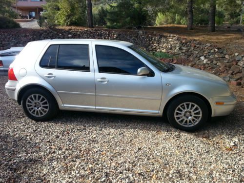2004 vw golf with super low miles!!