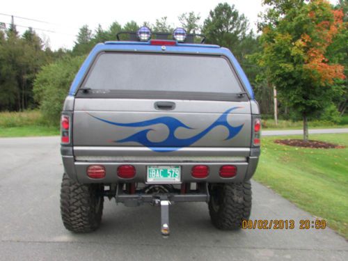 200 blue and silver dodge ram 1500