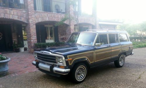 1988 grand wagoneer  a real classic!