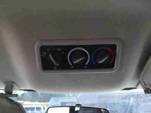 2006 GMC Savana 1500 van 8-12 passenger van DOUBLE side door  94k miles, US $13,500.00, image 12