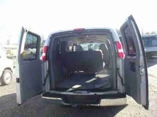 2006 GMC Savana 1500 van 8-12 passenger van DOUBLE side door  94k miles, US $13,500.00, image 16