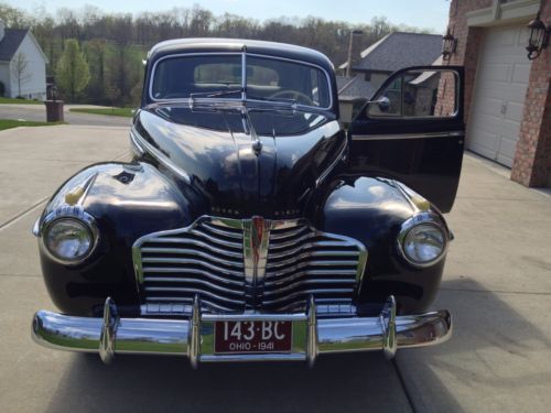 1941 Buick Roadmaster Touring Sedan, image 5