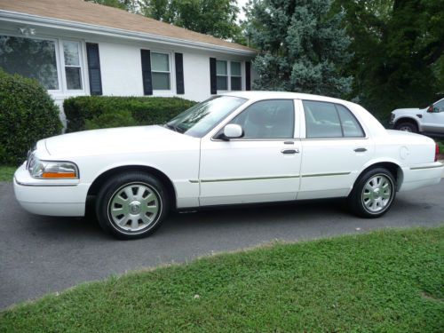 2005 mercury grand marquis ls sedan 4-door 4.6l