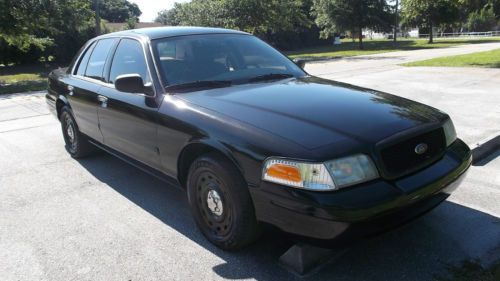 2005 ford crown victoria police interceptor sedan 4-door 4.6l