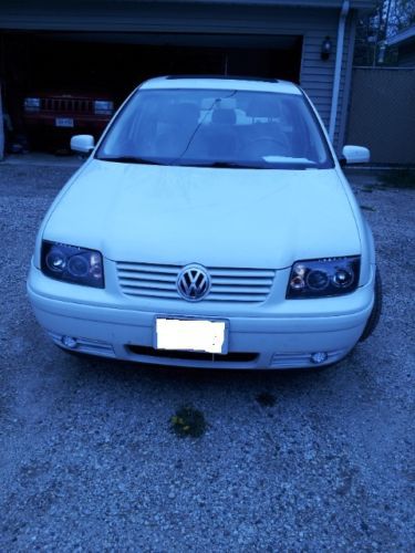 2002 Volokswagen TDI Turbo Diesel, image 2