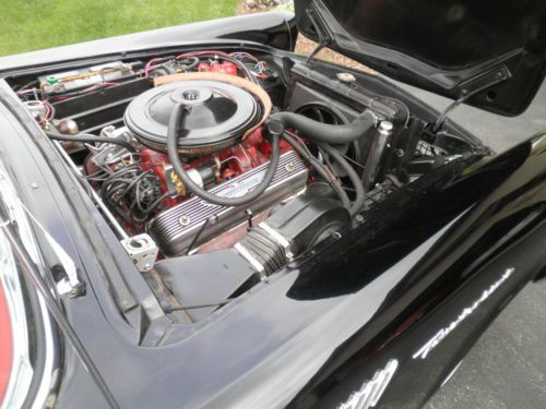 1957 ford thunderbird base convertible 2-door 5.1l