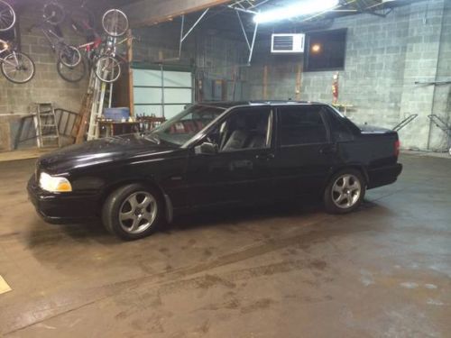 1998 volvo s70 t5 sedan 4-door 2.3l