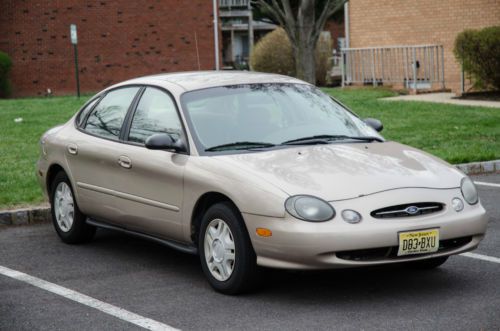 1999 FORD TAURUS 4 DOOR GOLD, image 3