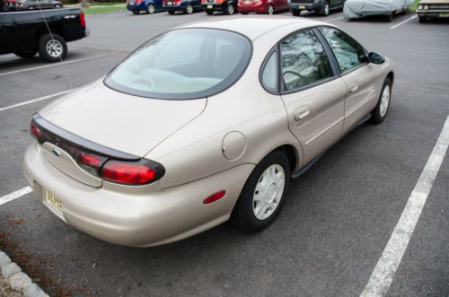 1999 FORD TAURUS 4 DOOR GOLD, image 4