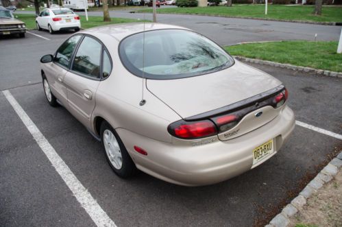 1999 FORD TAURUS 4 DOOR GOLD, image 5