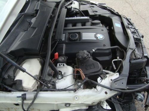 BMW 128i Convertble Salvage Rebuildable Repairable Wrecked Project Damaged FIXER, US $10,995.00, image 34