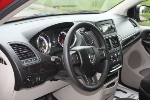 13 Grand Caravan Handicap Accessible Wheelchair Van Rear Ramp We Finance, image 33