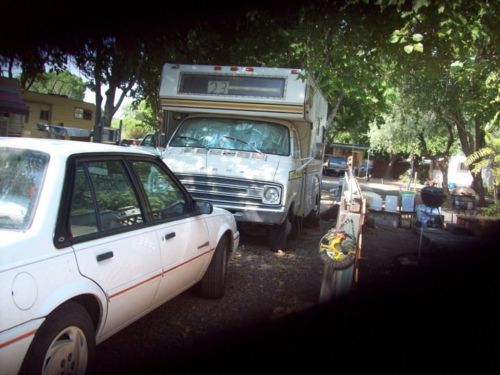 New tires, no leaks, runs very well, driven by sick, old lady in arizona