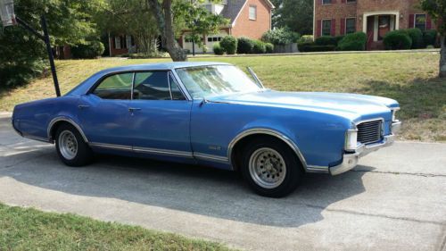 1968 oldsmoblie delta 88