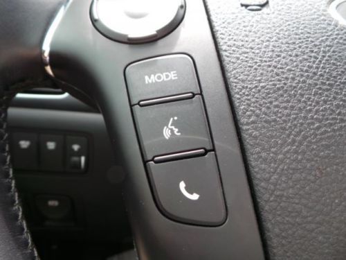 Silver Sedan Black Leather Low Miles Power Seats Air Cruise MP3 iPod Sunroof Gas, image 13