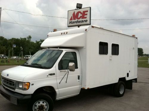 2000 ford e450 toy hauler/mobile lab/hd generator w/ 4cylgas in ne ohio 14k gvw