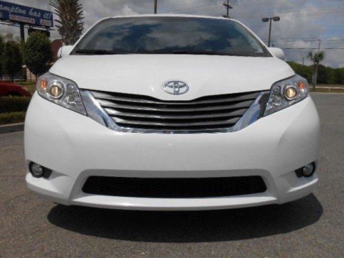 2012 Toyota Sienna XLE, US $28,400.00, image 2
