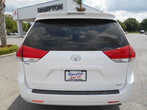2012 Toyota Sienna XLE, US $28,400.00, image 9